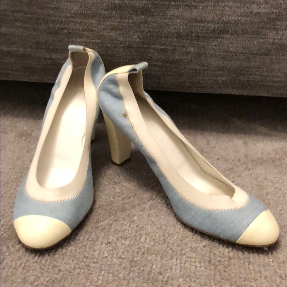 Chanel lightBlue fabric with patent spectator pump